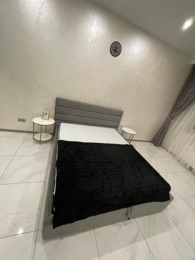 Apartment In Arсadia 2 Bedrooms Odesa Exterior foto