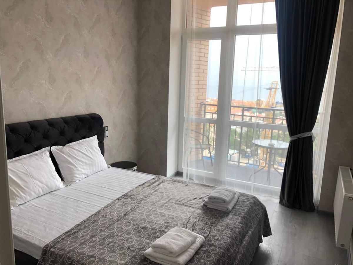 Apartment In Arсadia 2 Bedrooms Odesa Exterior foto