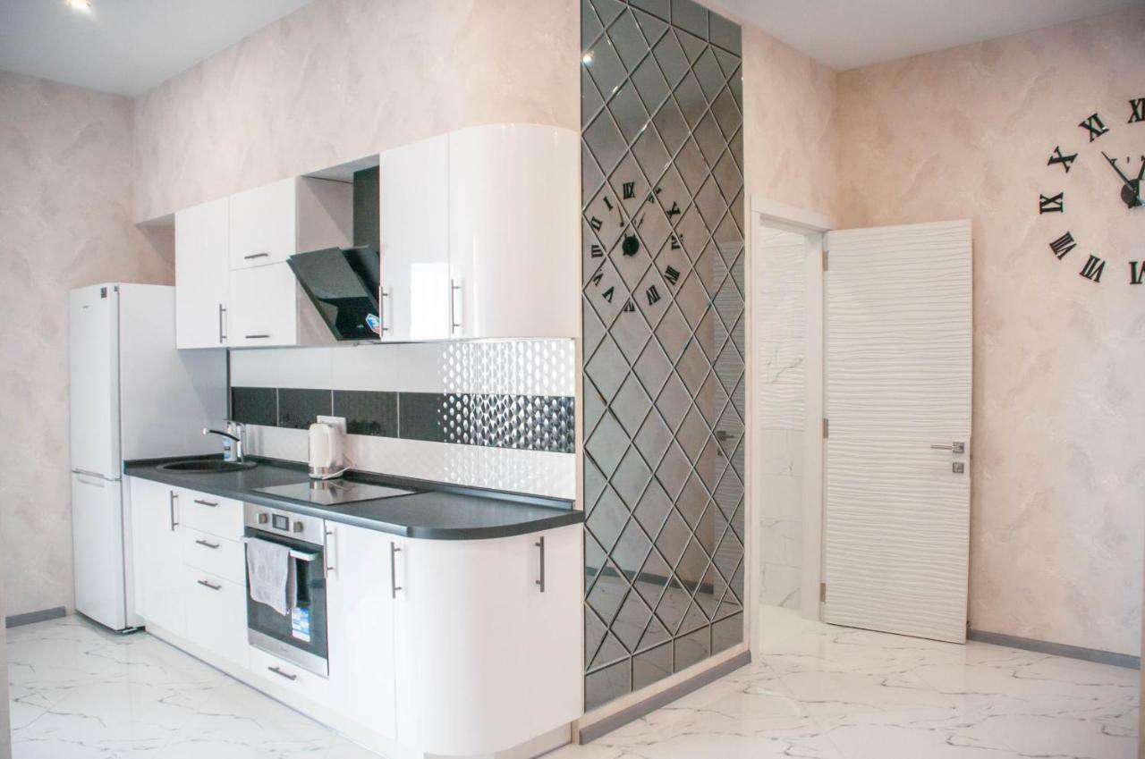 Apartment In Arсadia 2 Bedrooms Odesa Exterior foto